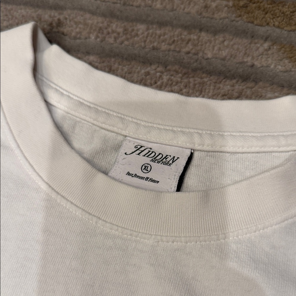 Hidden x N.E.R.D. Beating Heart White Men's T-Shirt - Picture 3 of 7